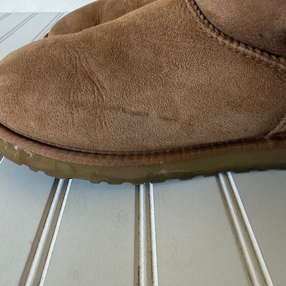 UGG Australia size 8 Camel Tone Suede Classic short Boots size 8 - Picture 8 of 16